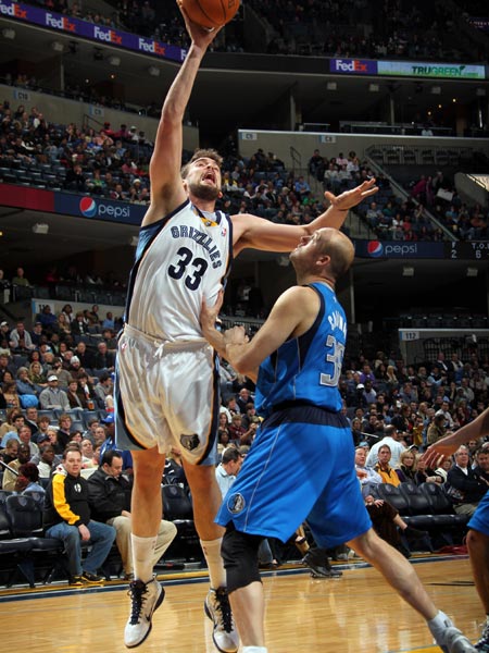 交易达成！2换1，半月板撕裂，7天后就被交易，热火无情啊